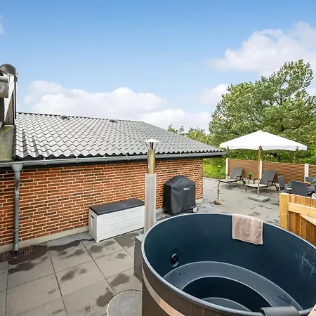 Holiday home Dirtje Blavand