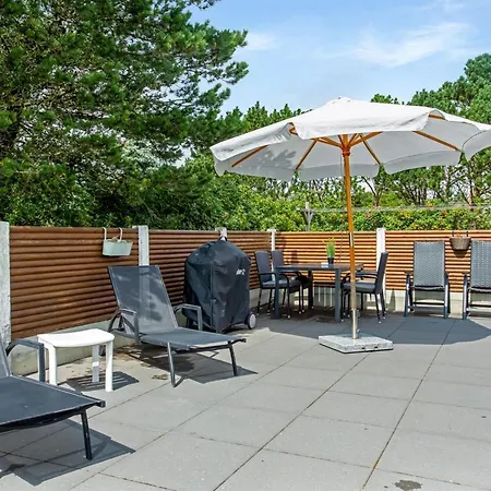 Σπίτι διακοπών Dirtje - 200m From The Sea By Interhome